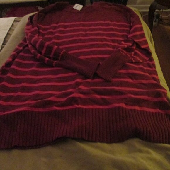 Lane Bryant Sweater - Picture 2 of 3